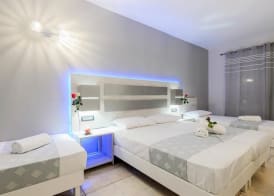 Savvas-Deval Hotel 3
