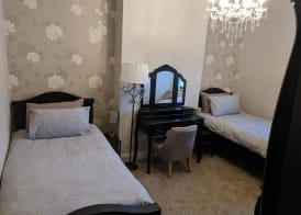 Lion House Bed & Breakfast with Restaurant 5