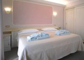 Hotel Commodore Terme 3
