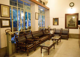 Hotel Arya Niwas 2