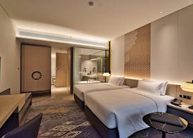 EQ Kuala Lumpur 4