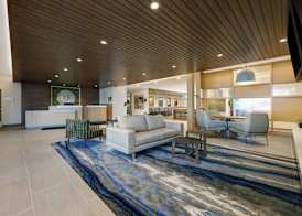Fairfield Inn & Suites by Marriott Milwaukee Brookfield 2