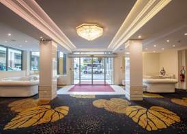 Hôtel Paradis 5