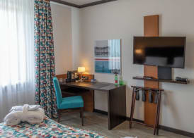 Trans World Hotel Donauwelle 4