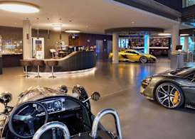 V8 HOTEL Motorworld Region Stuttgart 3