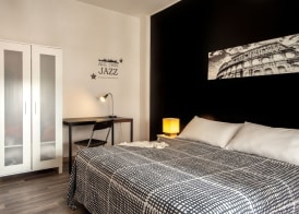 Radio Hotel 4