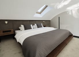 New Port Apartments on the River 3