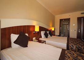 Throne Beach Resort & Spa 3