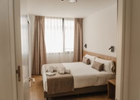 esZentrico Suites & Rooftop bar 4