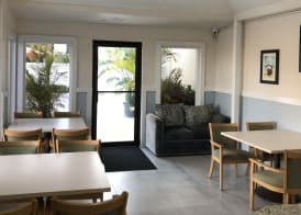 Colony Club Inn & Suites 3
