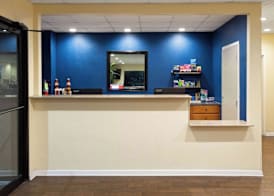 Days Inn by Wyndham Biloxi Beach 2