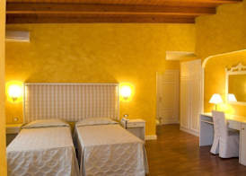 Park Hotel Villaferrata 5