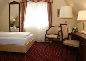 Landhotel Zum Hessenpark 4