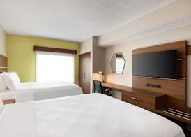 Holiday Inn Express & Suites PEMBROKE PINES-SHERIDAN ST by IHG 5