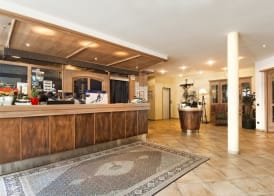 Aparthotel KRONPLATZ Luxury House 3