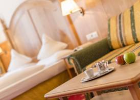 The Oswald Grand Hotel 4