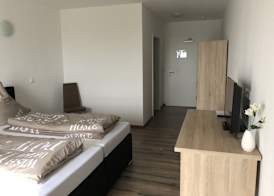 Stundenhotel Krieger 4
