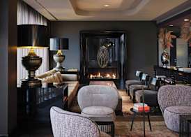 Roomers Frankfurt Central, Autograph Collection 2