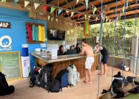Outpost Hostel - Coron 3