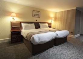 The Holt Hotel 5