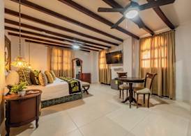 Hotel Dorado Plaza Boutique Calle del Arsenal 5