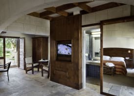 UNA HOTELS Regina Bari 5