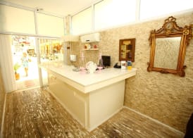 S3 Orange Exclusive Hotel 2