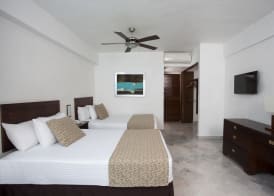 Vamar Vallarta All Inclusive Marina & Beach Resort 4