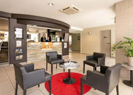 Logis Hotel Restaurant Au Chêne Vert, Saint-Brieuc 2