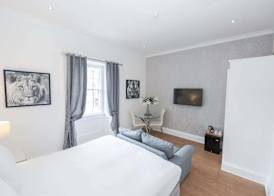 Hanover 71 Suites 4
