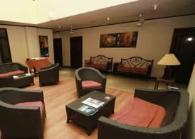 Oak Ray Colombo City Hotel 3