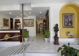 Basic Hotel Puerta de Sevilla 3