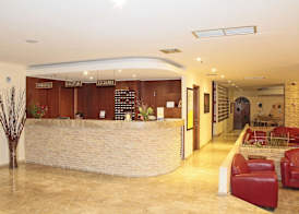 Roseland's Hotel 5