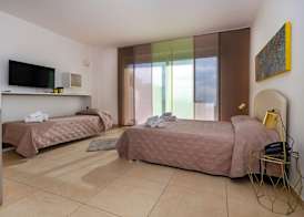 Zeus Hotel - Aparthotel - Meeting & Congress 5