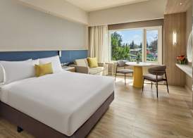 Taal Vista Hotel 3