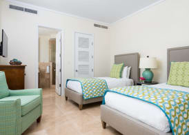West Bay Club 4