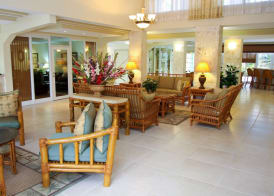 Castaways Resort and Suites 5