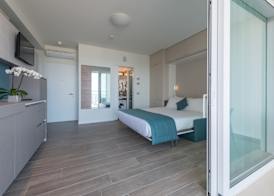 Hesperia Hotel & Residence 5
