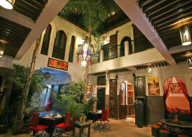 Riad La Porte Rouge By La Siredrah 3
