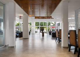 Grand Decameron Cornwall Beach, A Trademark All-Inclusive Resort 5