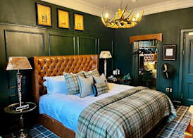 Abbotsford Hotel 2