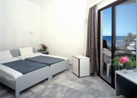 Akasti Hotel 5