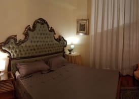 Gran Suite Piazza Maggiore - T&T communications 3
