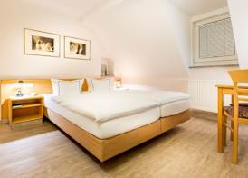 Hotel am Rokokogarten 5
