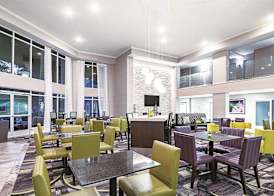 La Quinta by Wyndham Austin Airport 4