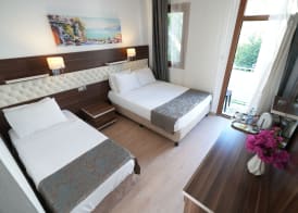 Manuela Boutique Hotel Bitez 4