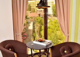 Hotel Capitolina City Chic 5