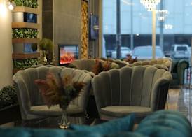 Grand Zara Hotel 5