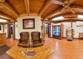 Thunderbird Lodge 3