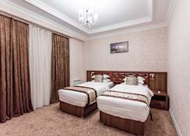 Michelin Hotel 4